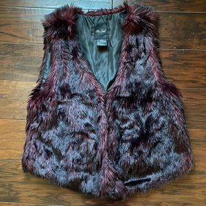 Fur vest